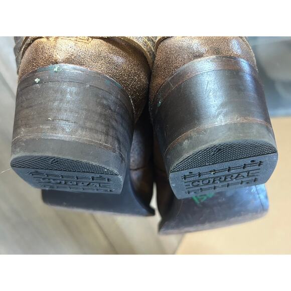 Circle G by Corral Western Cowboy Short Booties Burnished Brown Strap Size 9.5 - Picture 10 of 15